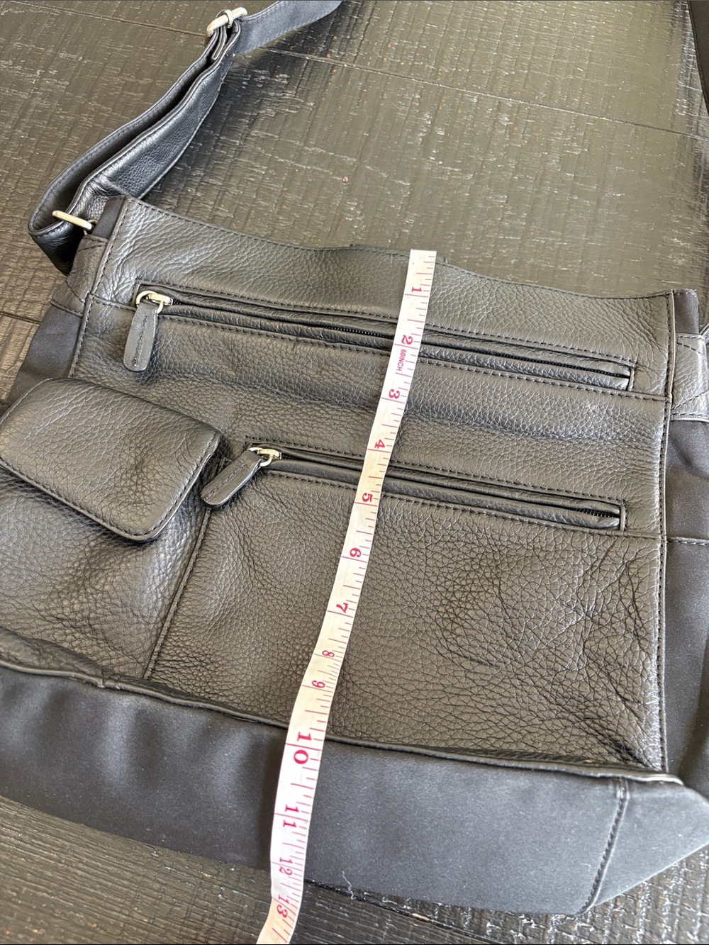 Fossil Black Leather Messenger/Crossbody Bag - Picture 3 of 8